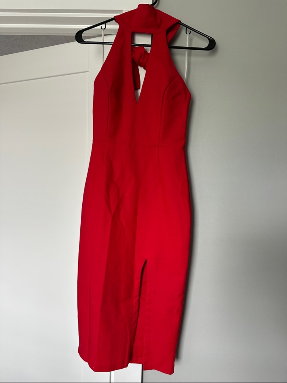 L'ATISTE Red neck tied Midi Dress with Front Slit